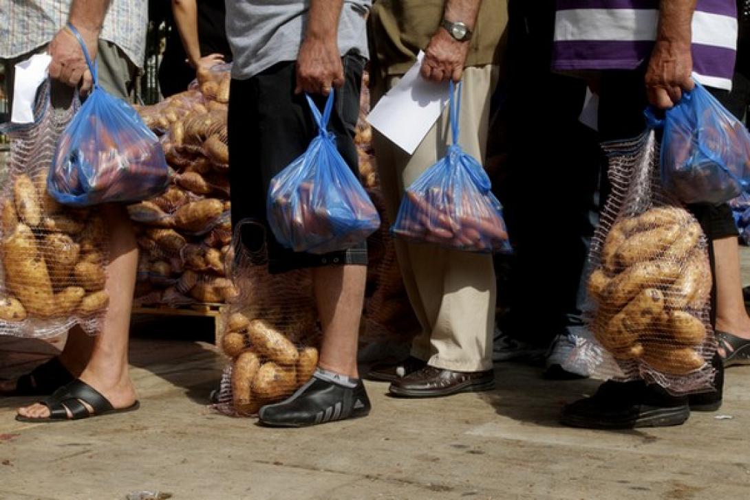 Ο άνεργος πατέρας από το Ηράκλειο που βοήθησε άπορους και η τραγική ιστορία πίσω από αυτόν