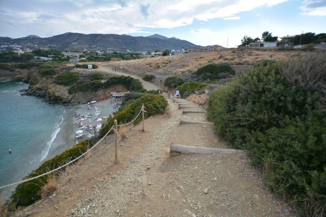 παραλία Ψαρομούρα