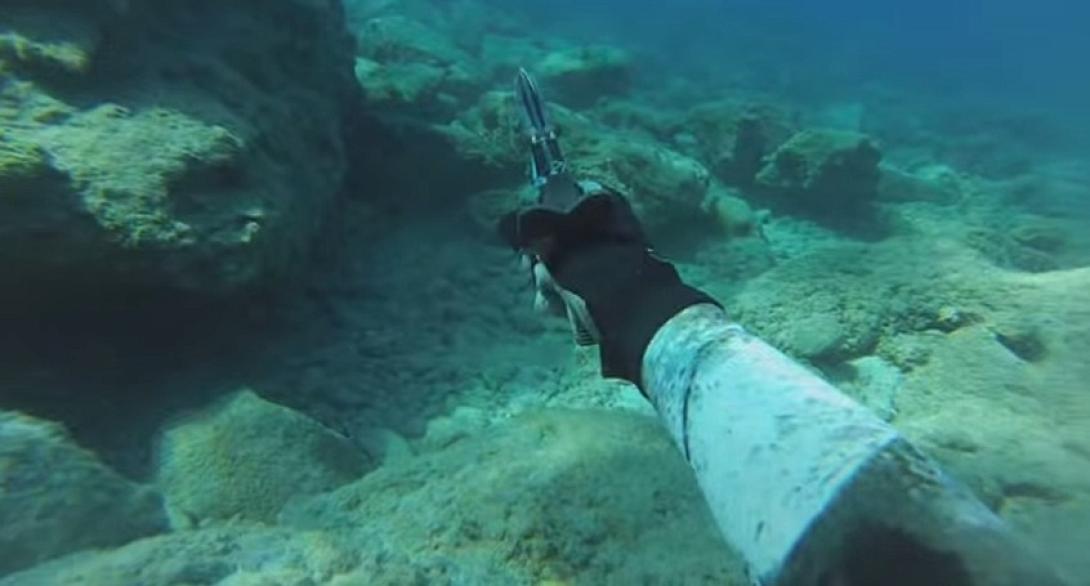 Ψαροντούφεκο που κόβει την ανάσα στην Κρήτη (εντυπωσιακό βίντεο)