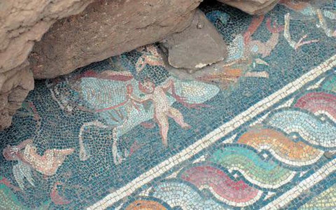 Στο φως νέες εντυπωσιακές παραστάσεις στο μεγάλο ψηφιδωτό στον Έβρο