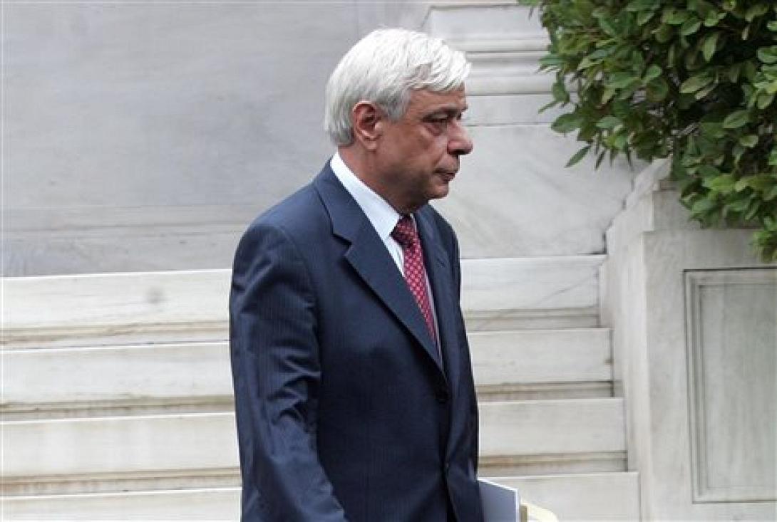 Τι είπε ο νέος ΠτΔ σε Τσίπρα και Σαμαρά: Αν ο τόπος πάει στα βράχια ...