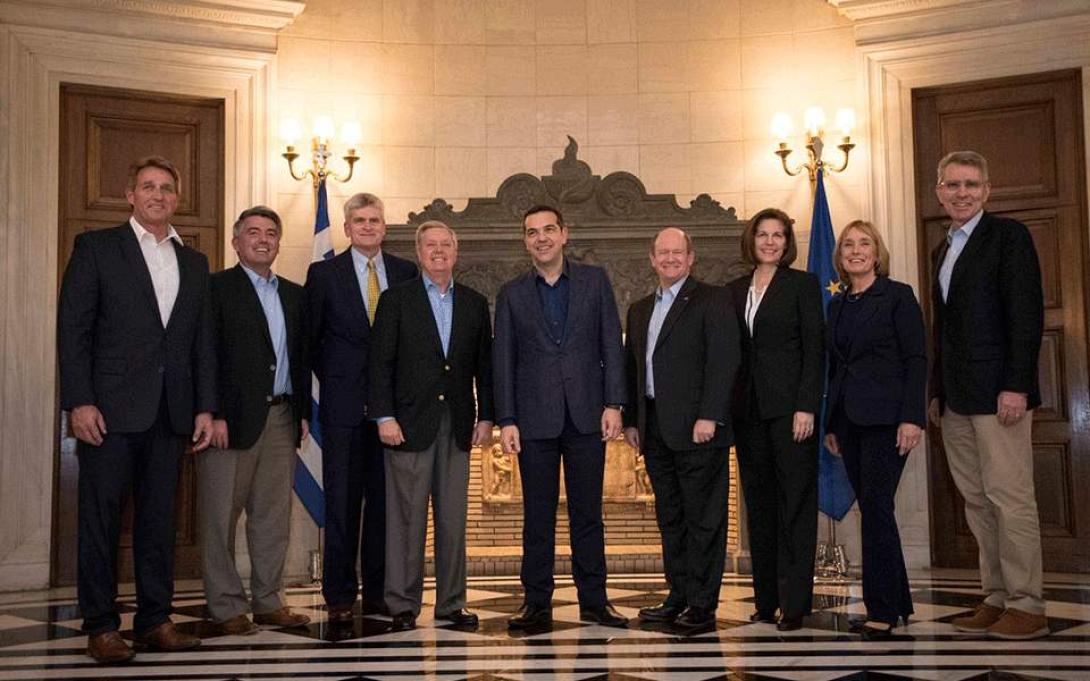 τσιπρας γερουσιαστες.jpg