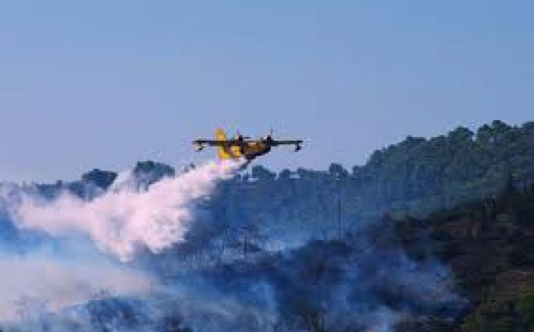 Προειδοποίηση για πολύ υψηλό κίνδυνο πυρκαγιάς, για αύριο Κυριακή