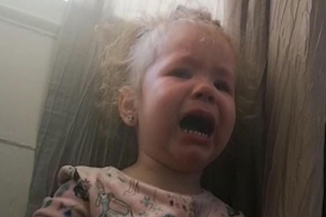 κοριτσάκι καραντίνα