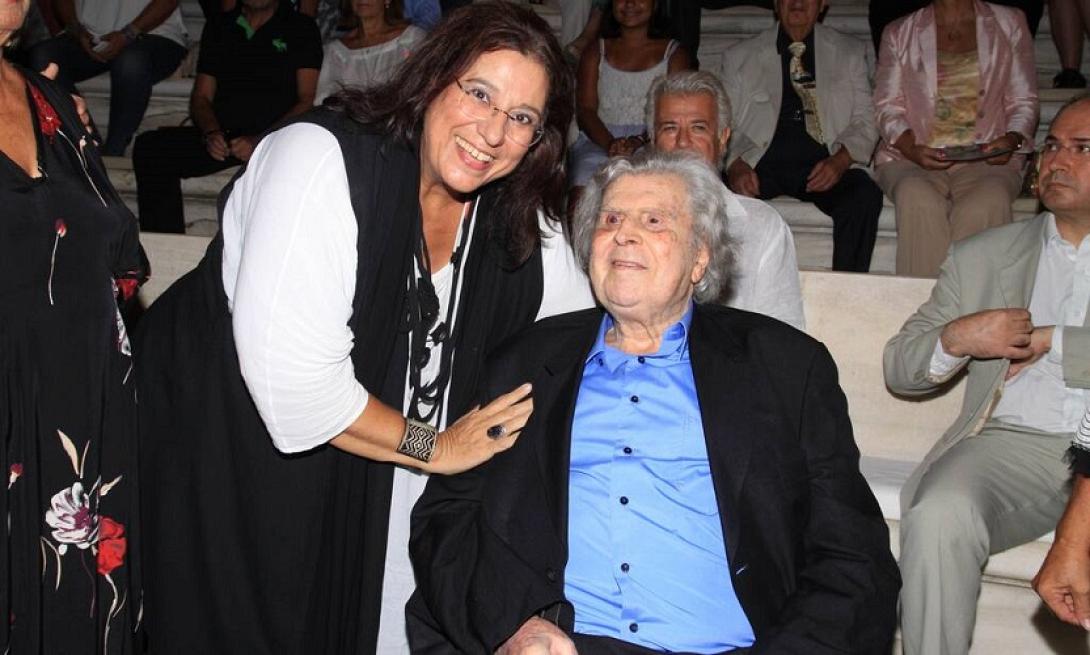 φαραντούρη θεοδωράκης