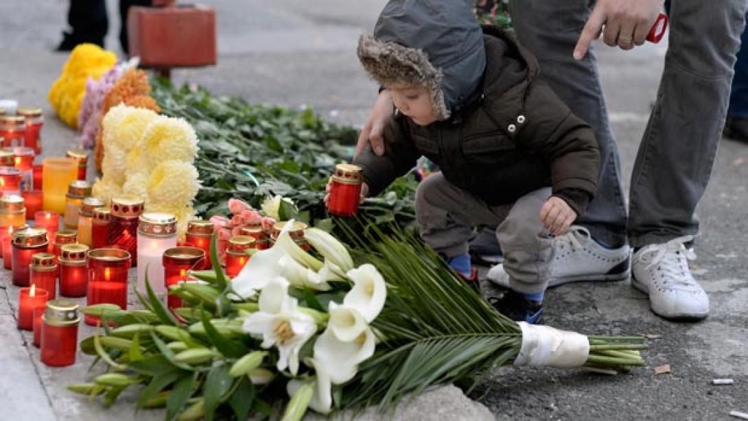 ρουμανια,φωτια σε νυχτερινο κεντρο