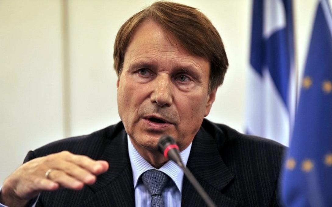 Οι ξένοι διοικούν απροκάλυπτα την οικονομική πολιτική της χώρας