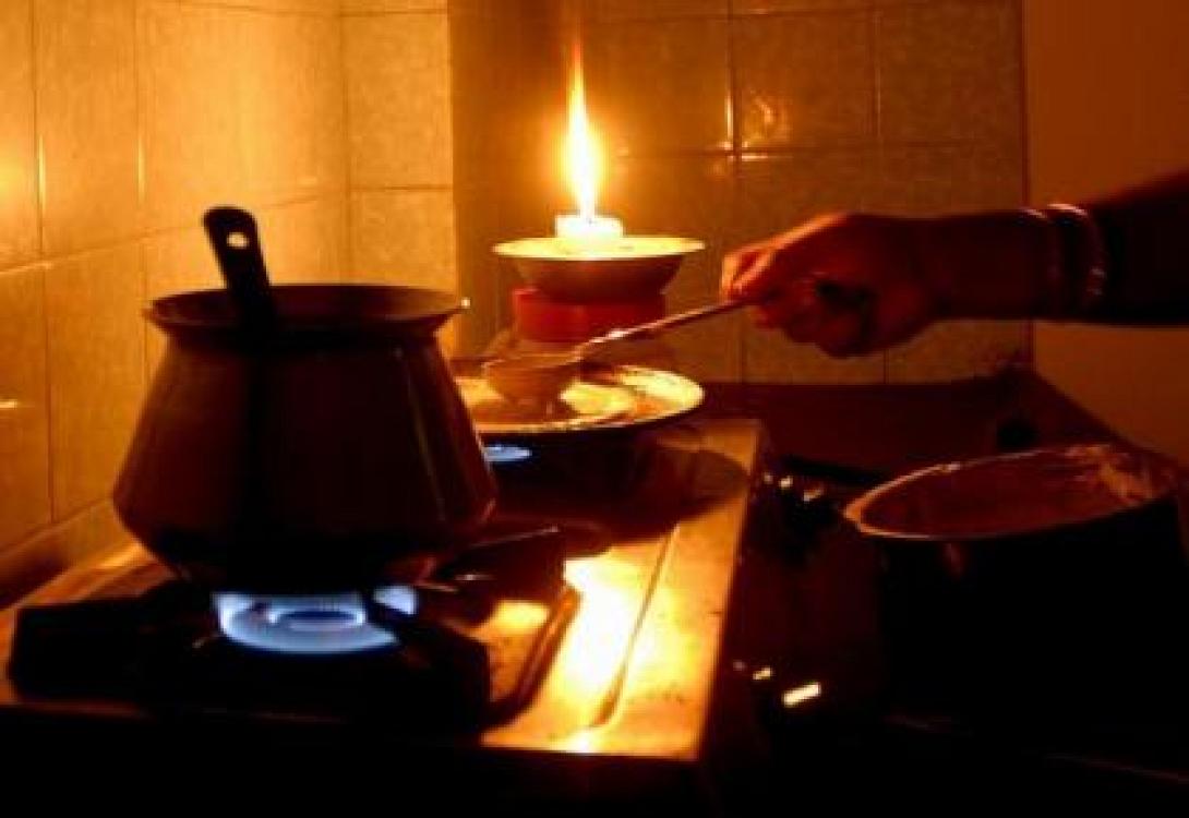 Η ιστορία επαναλαμβάνεται: Του έκοψαν το ρεύμα ενώ ζει με μηχανική υποστήριξη (βίντεο)