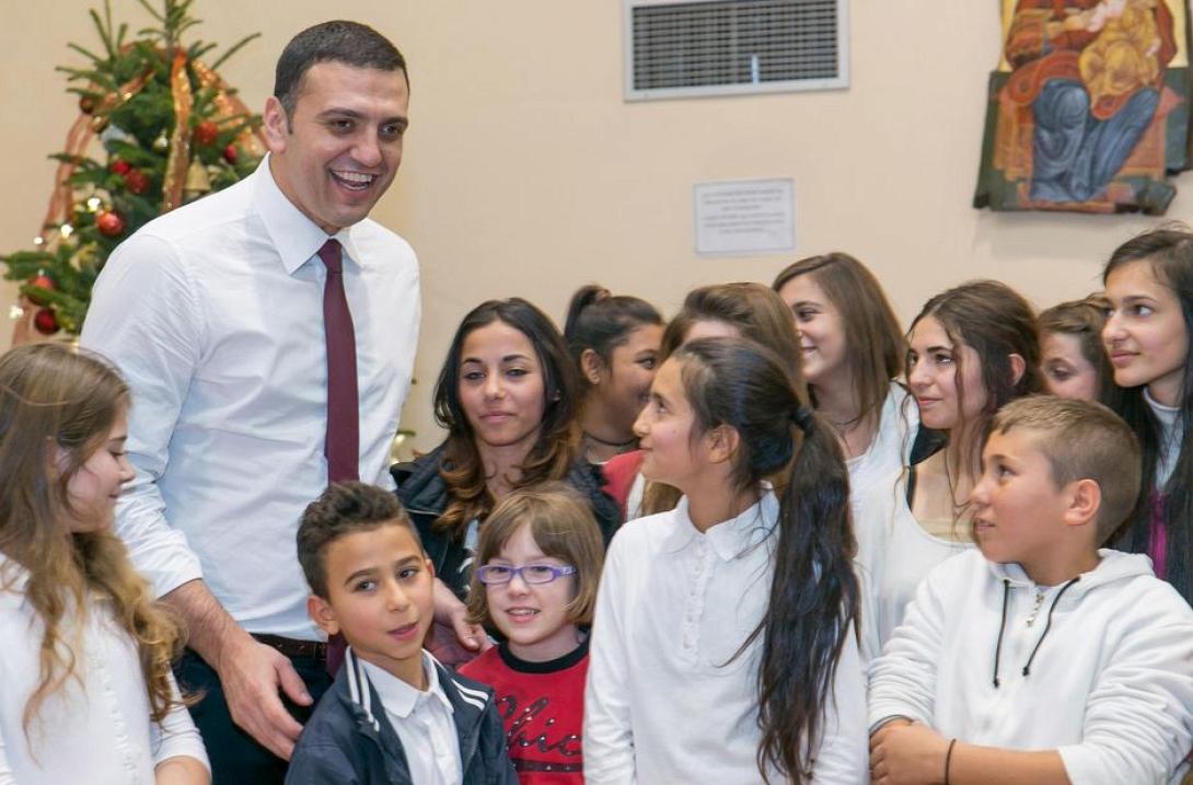 Δώρα και άλλα είδη από την ΕΛ.ΑΣ. στην "Κιβωτό του Κόσμου»" και στα "Παιδικά Χωριά SOS"