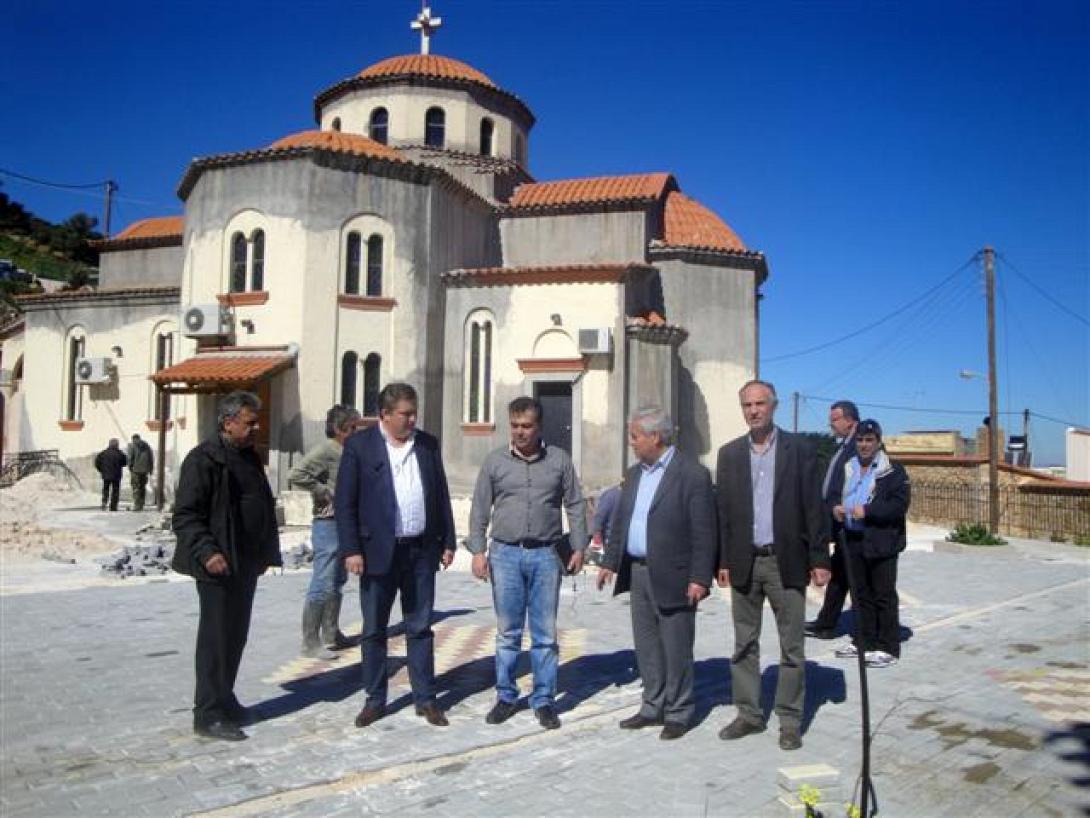 Στα έργα της Ροδιάς ο Κώστας Μαμουλάκης   