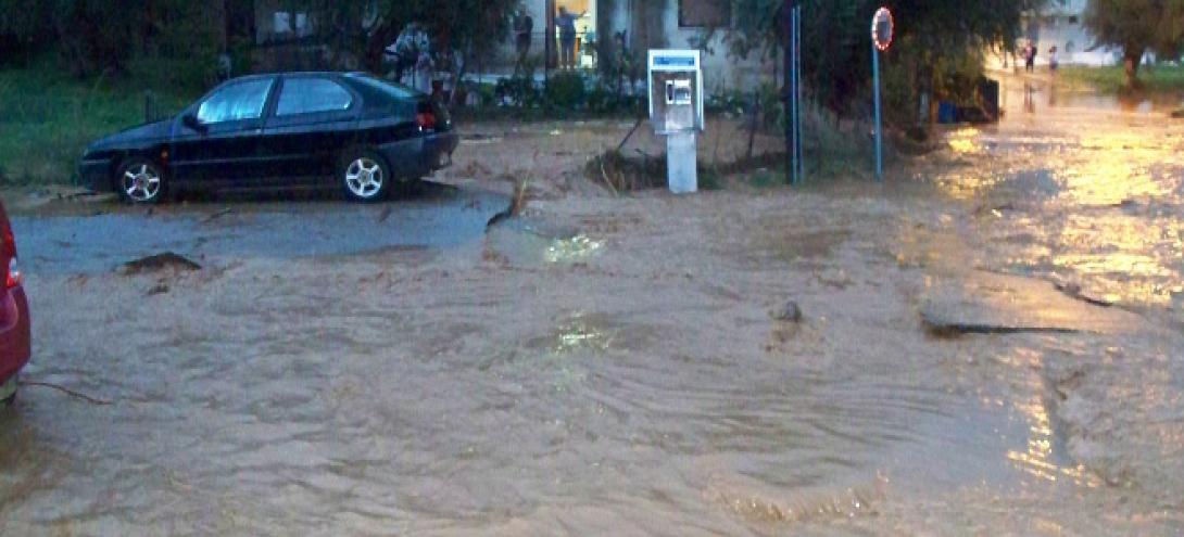 Στις πληγείσες περιοχές της Μεσσαράς ο Στ.Αρναουτάκης