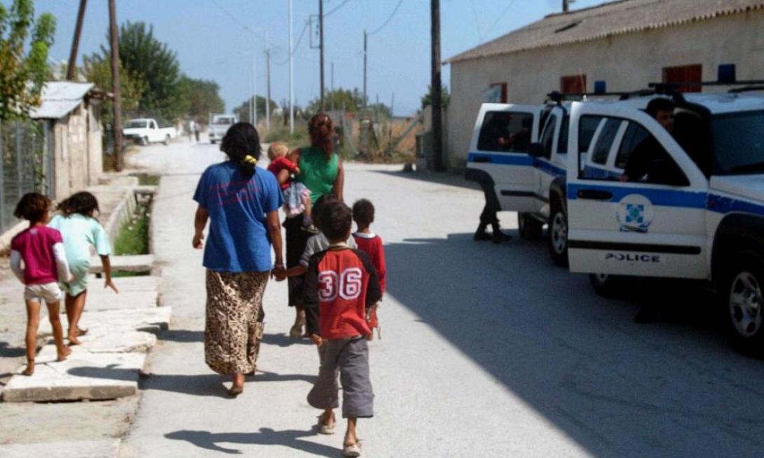 Ρομά αστυνομία