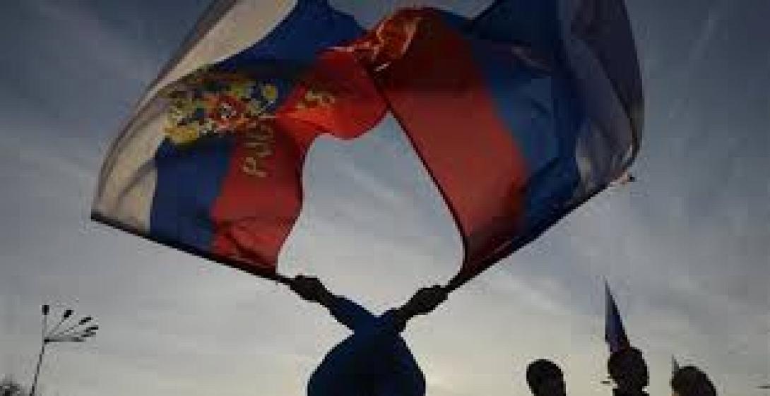 Ο Ρώσος ΥΠΕΞ κατηγορεί τις ΗΠΑ ότι επιδιώκουν να «κόψουν τους οικονομικούς δεσμούς» της χώρας του με την Ευρώπη