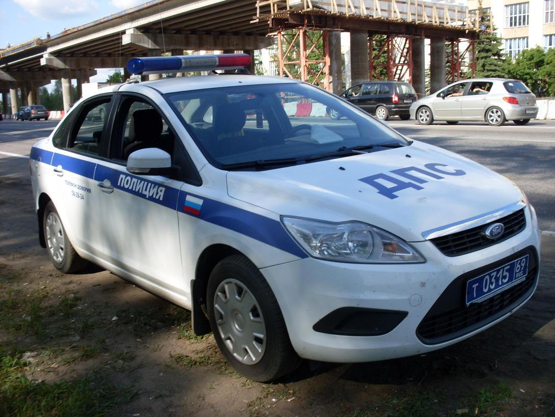 russian_police_car_tver.jpg