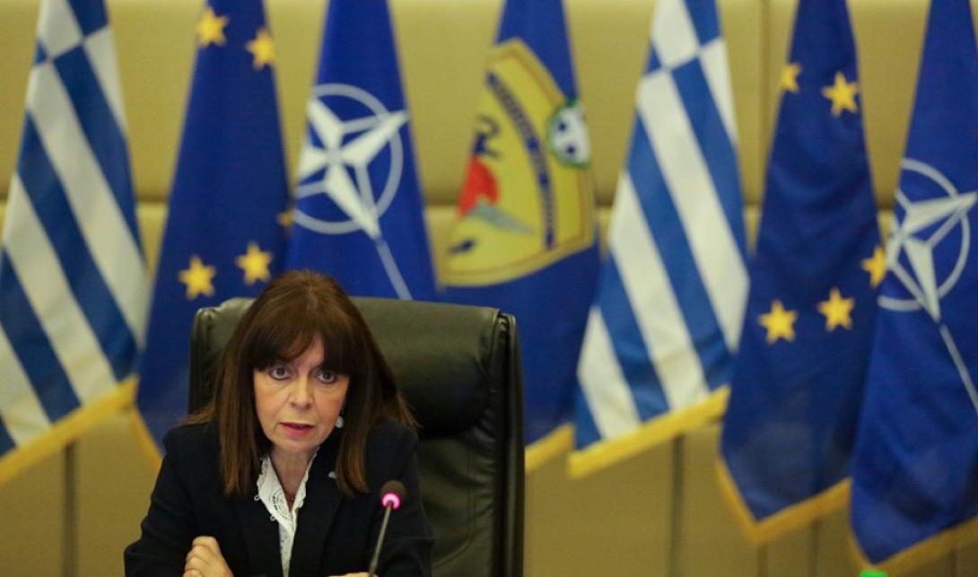 Αικατερίνη Σακκελαροπούλου