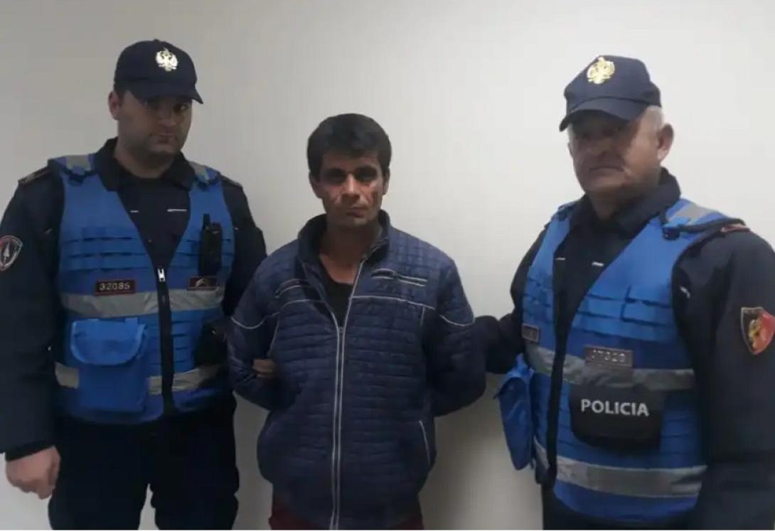 ΔΟΛΟΦΟΝΟΣ ΑΛΒΑΝΙΑ