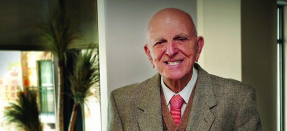 ελληνας ομογενης, σαντικος