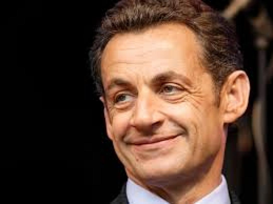 Νίκη για το Νικολά Σαρκοζί με 64,5%