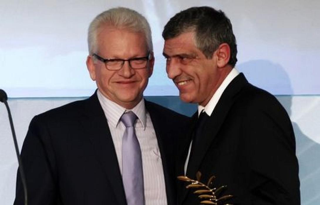 Σαρρής: "Δεν τελειώσαμε με τον Σάντος"