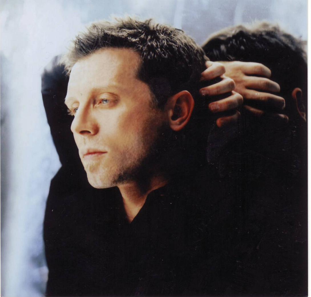 Ο Γιάννης Σαββιδάκης στην Πλατεία Κοραή στο Ηράκλειο