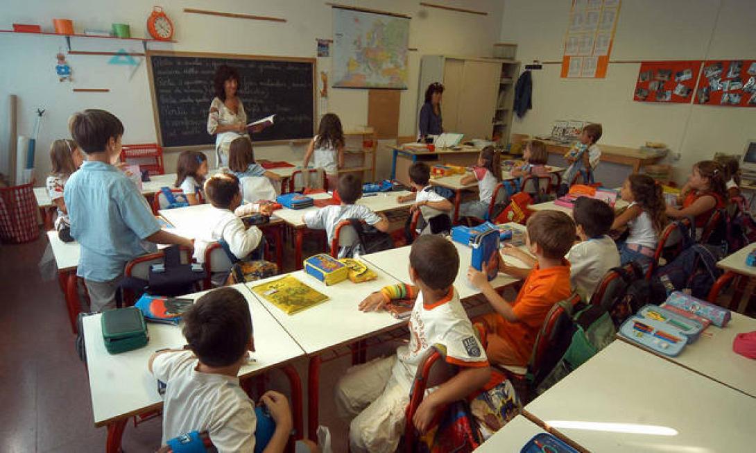 Εκπαιδευτικοί σε κύκλωμα παιδικής πορνογραφίας