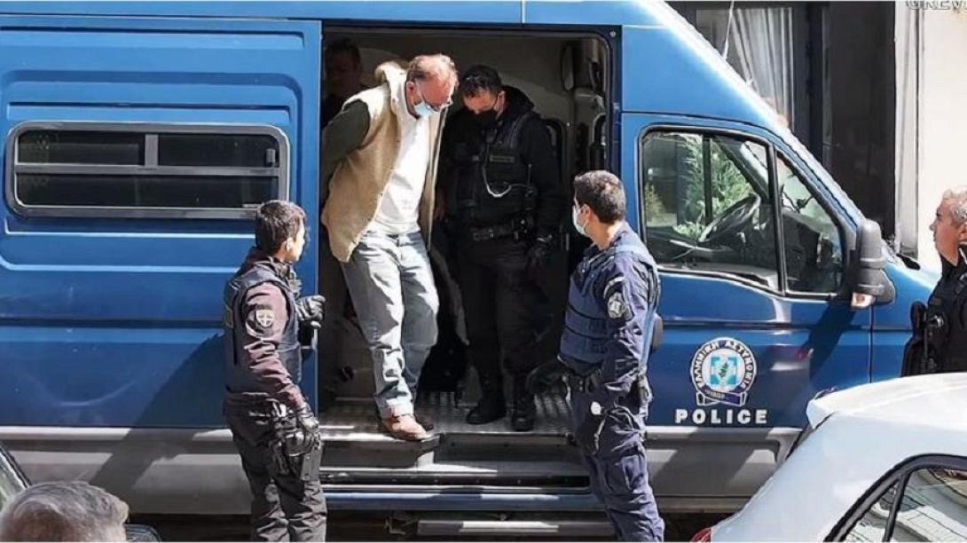 νίκος σειραγάκης