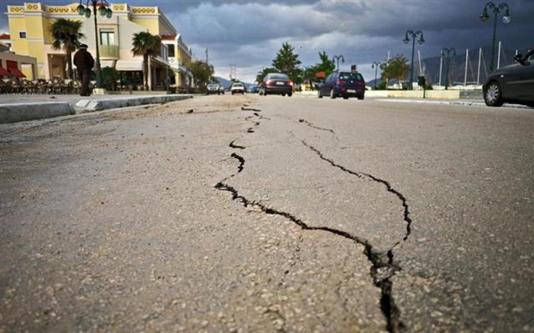 Συνεχίζονται οι μετασεισμοί στην Κεφαλονιά