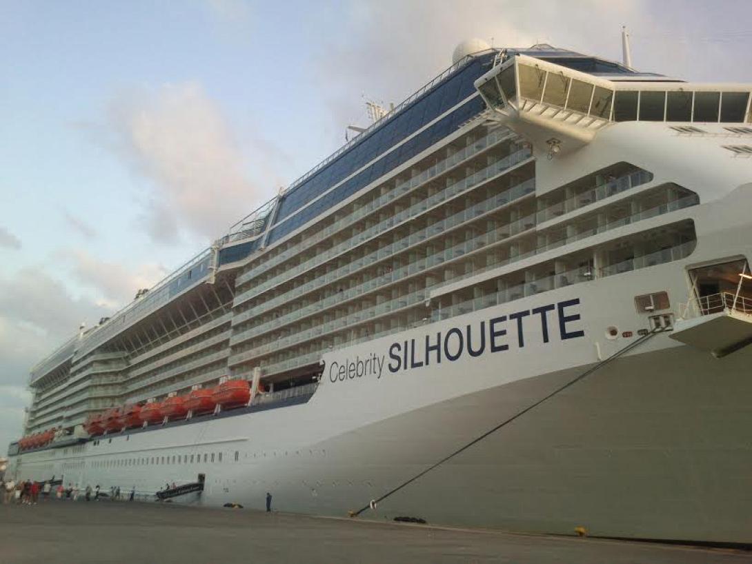 κρουαζιεροπλοιο celebrity