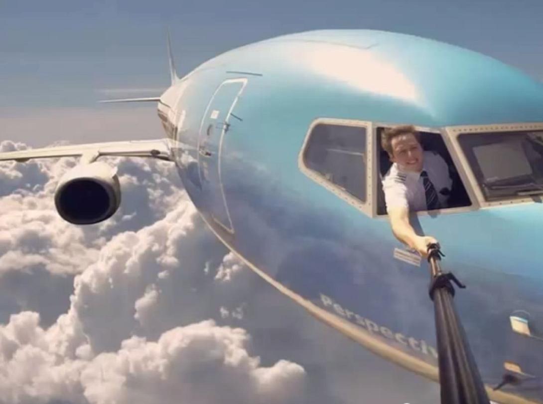 selfie αεροπλανο, επικινδυνη