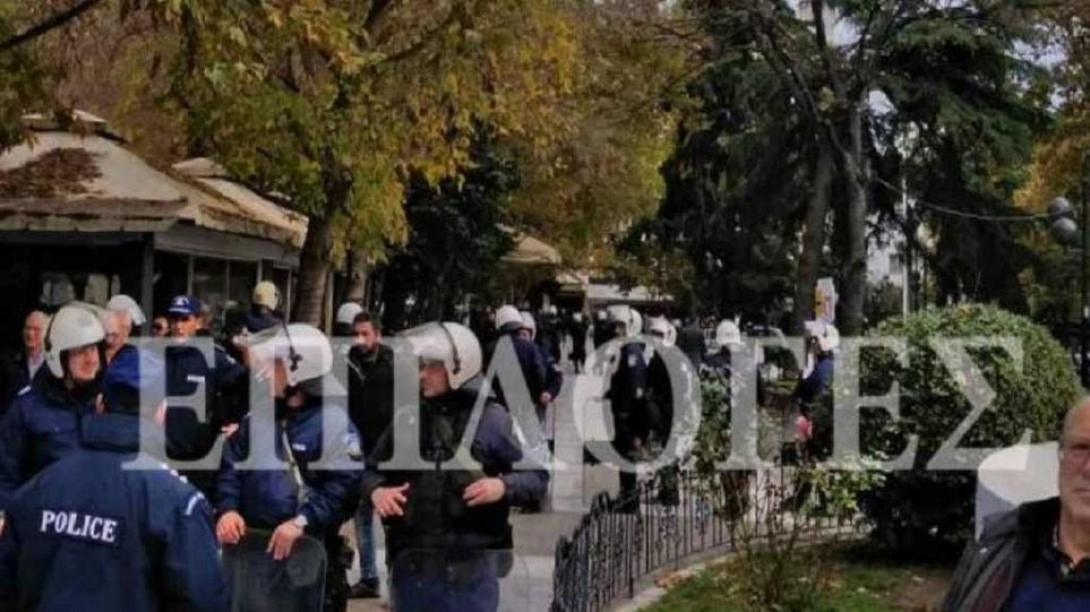 serres-diamartyria-katoikon-prosfyges.jpg