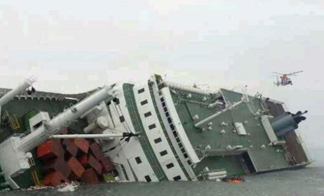 "Οι ενέργειες του πληρώματος του μοιραίου πλοίου Sewol ισοδυναμούν με φόνο" 