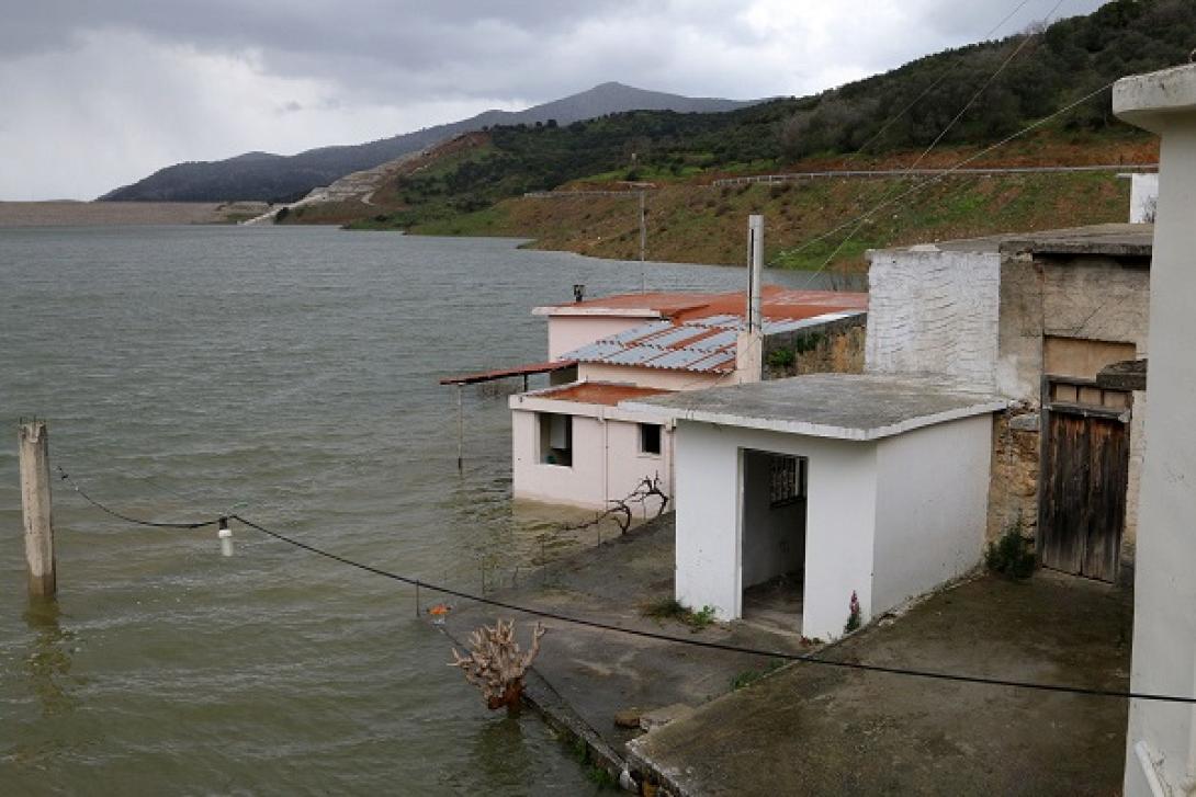 Σφεντύλι: Το χωριό του Ηρακλείου που γίνεται ανάμνηση... (φωτο)