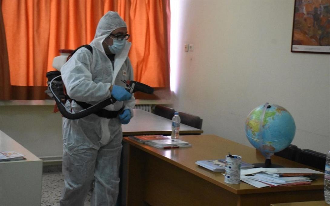 σχολείο κορωνοϊός