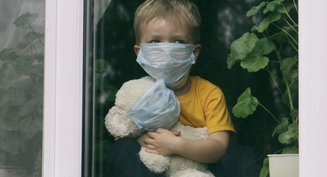 κορωνοϊός καραντίνα παιδί