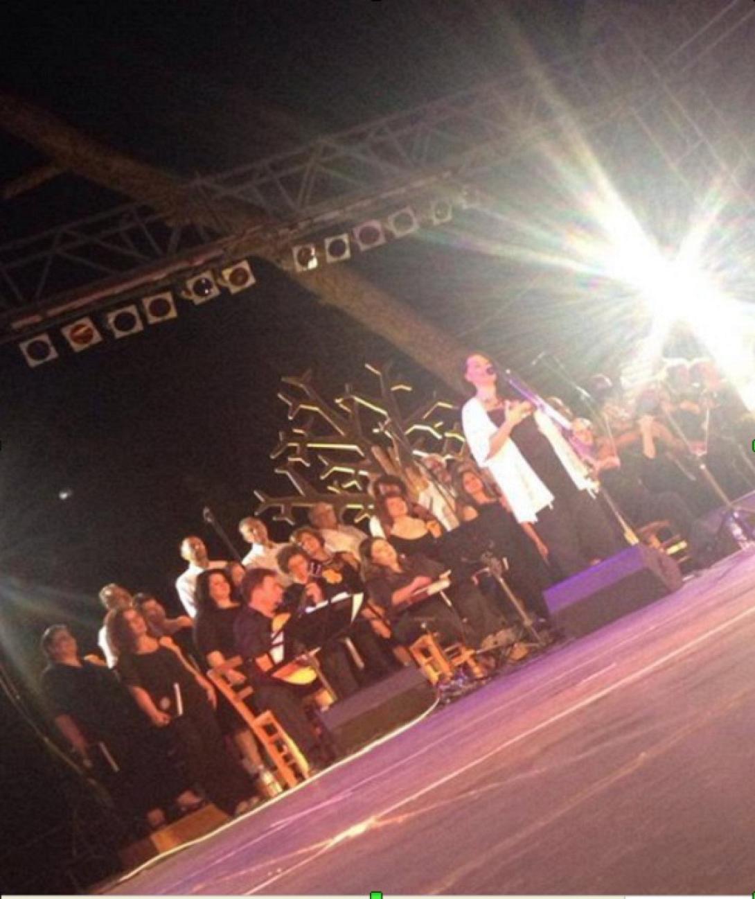 Οι Αλατσατιανοί ποτίζουν το δέντρο της μνήμης...