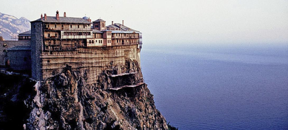 Αγνοείται μοναχός του Αγίου Όρους μετά από ανατροπή της βάρκας 