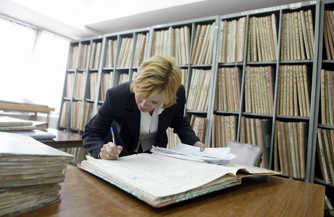 "Ξεπαγώνουν" οι μεταβιβάσεις ακινήτων - Αλλάζει το καθεστώς του φόρου υπεραξίας