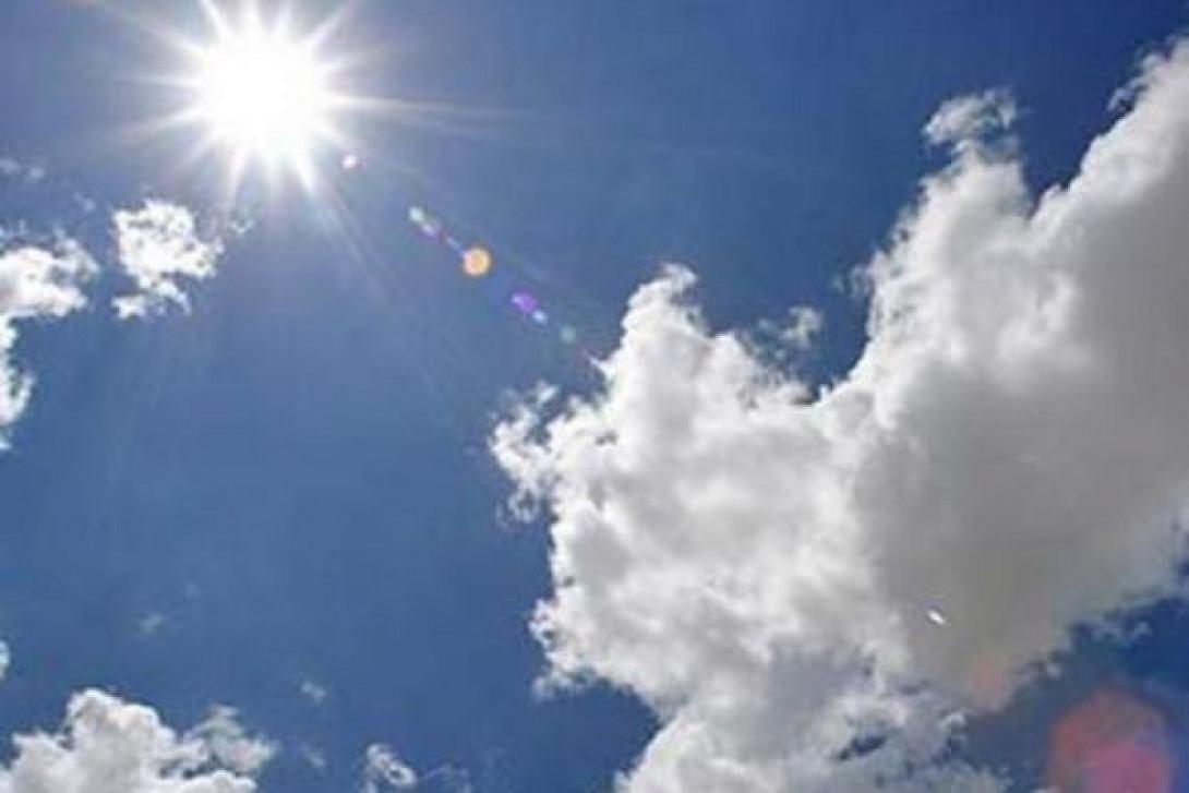 Αραιή συννεφιά και ισχυροί άνεμοι σ' όλη την Κρήτη