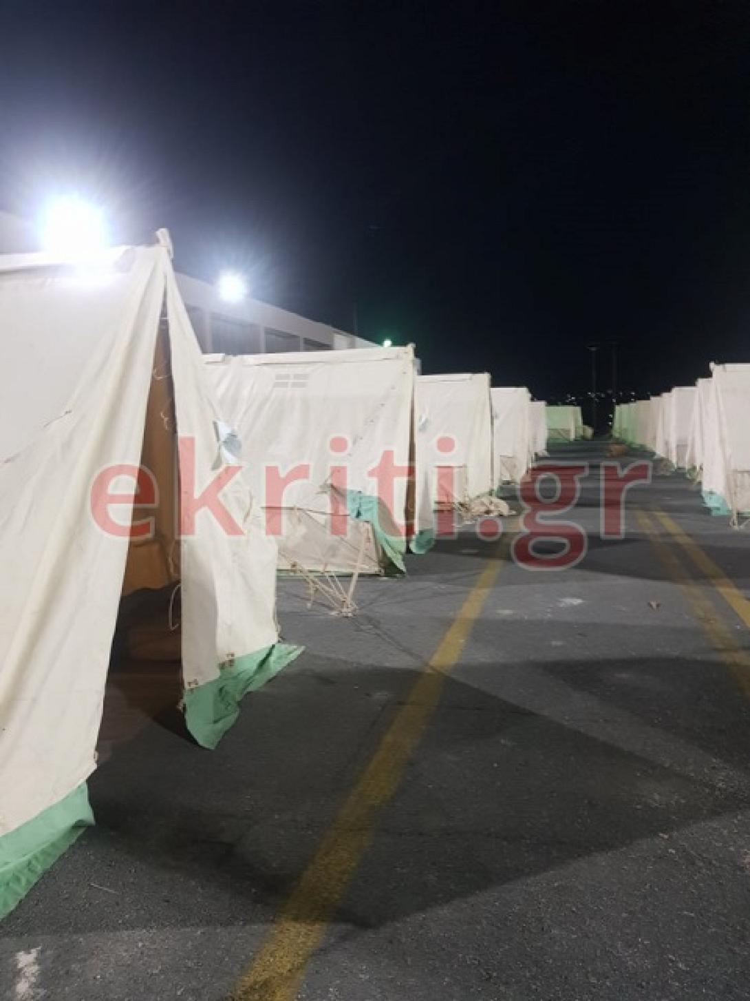 οι σκηνές που στήθηκαν από τον στρατό