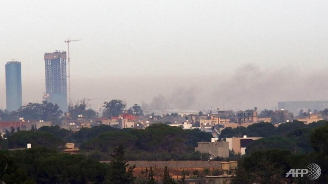 Λιβύη: Δεύτερη αεροπορική επιδρομή στο αεροδρόμιο της Τρίπολης