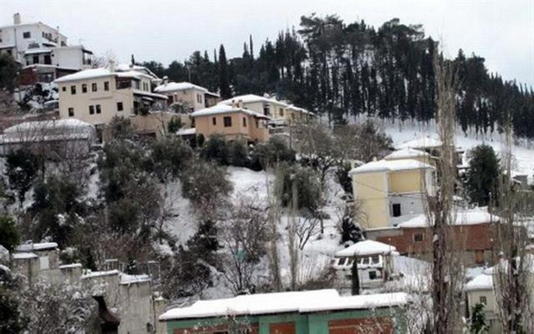 Έπεσαν τα πρώτα χιόνια στην Ήπειρο