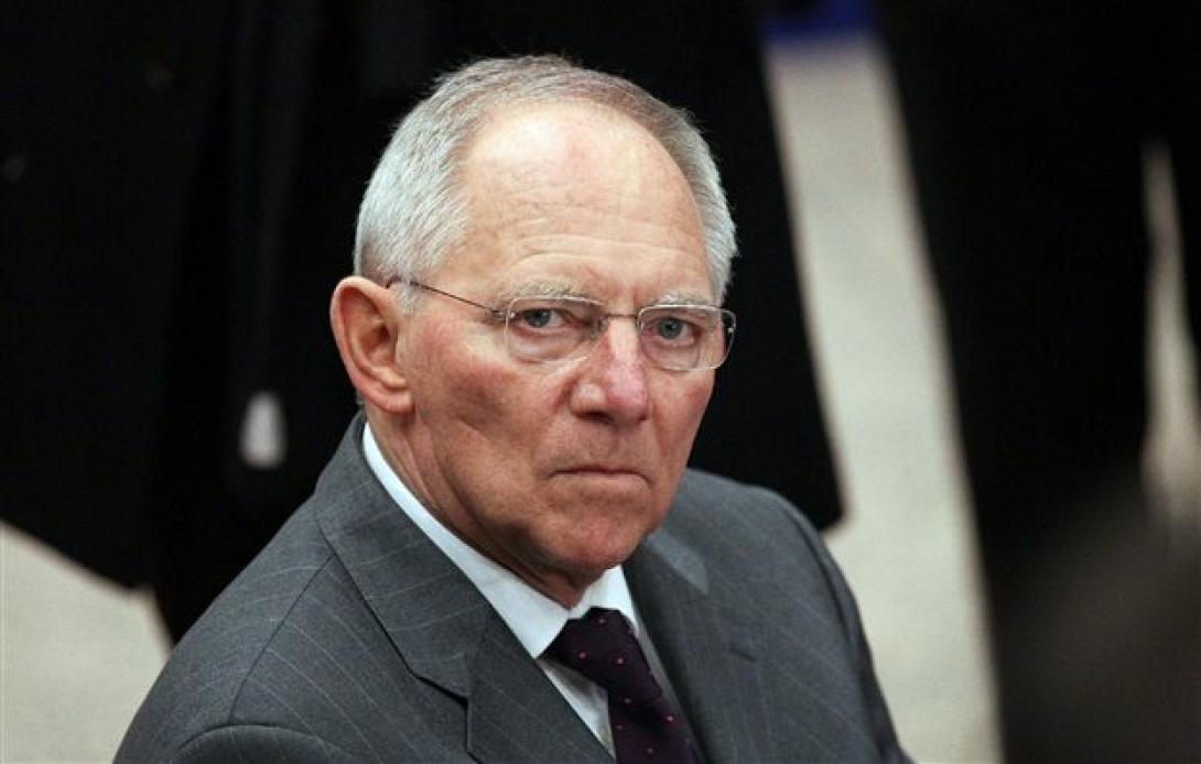 Η Ελλάδα ίσως χρειαστεί περιορισμένη βοήθεια, εκτιμά ο Σόιμπλε