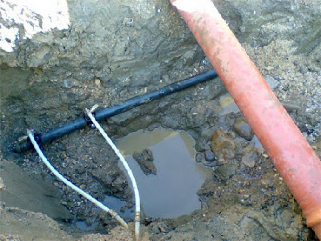 Αποκατάσταση βλάβης από τη ΔΕΥΑΗ στον Κατσαμπά