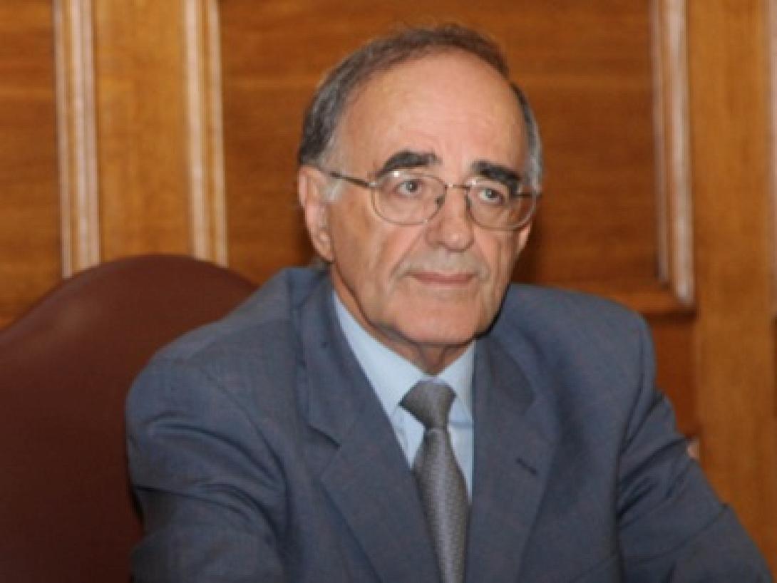 Εισαγγελέα για τις προμήθειες στον στρατό ζητεί ο Γ. Σούρλας