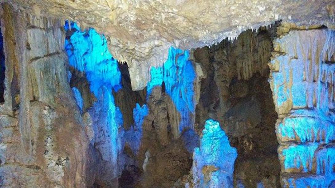 Γνωρίστε τη θρυλική "Τρύπα" των Ζωνιανών