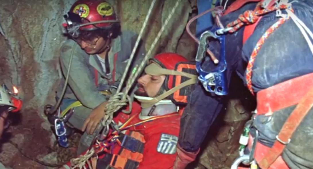 Σπήλαιο Σάρχο