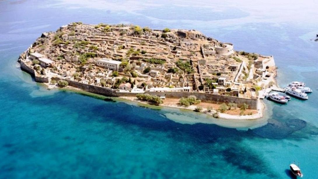 spinalonga1-1021x576.jpg