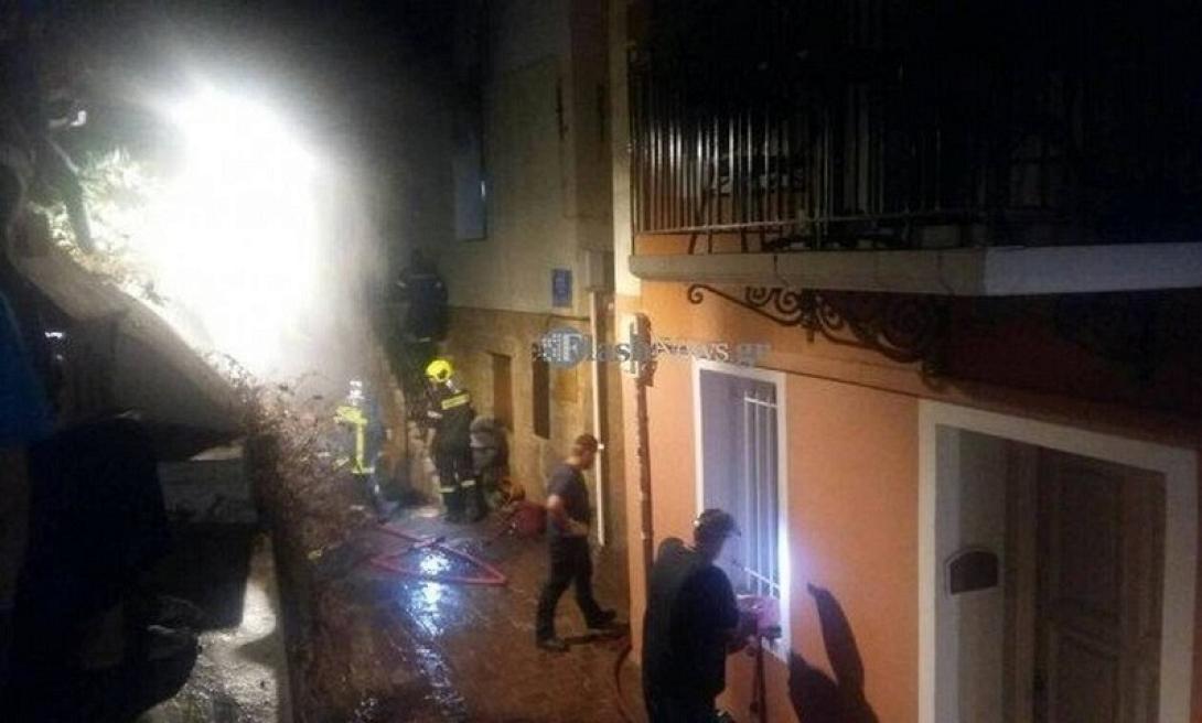 σπίτι φωτιά