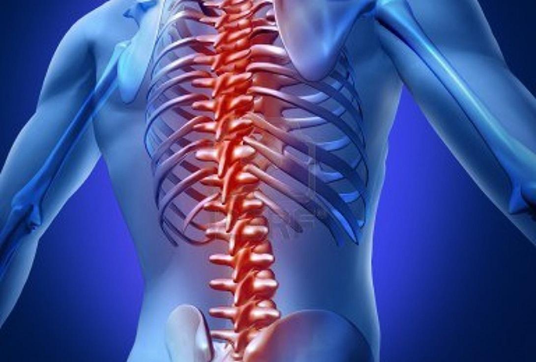 Εμφύτευμα στη σπονδυλική στήλη βοηθάει παράλυτους να περπατήσουν 