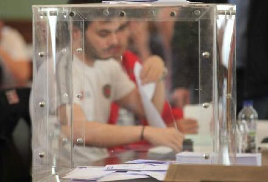 Αγωνία των υποψηφίων για τη μάχη του σταυρού